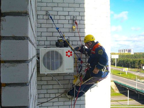 Montaža klimatskih naprav, cene in stroški kompletov